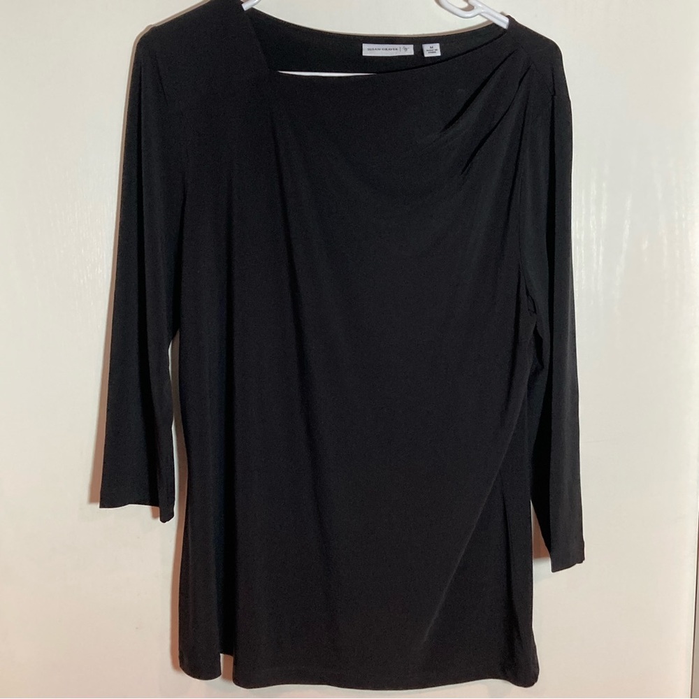 Susan Graver black top‎ medium